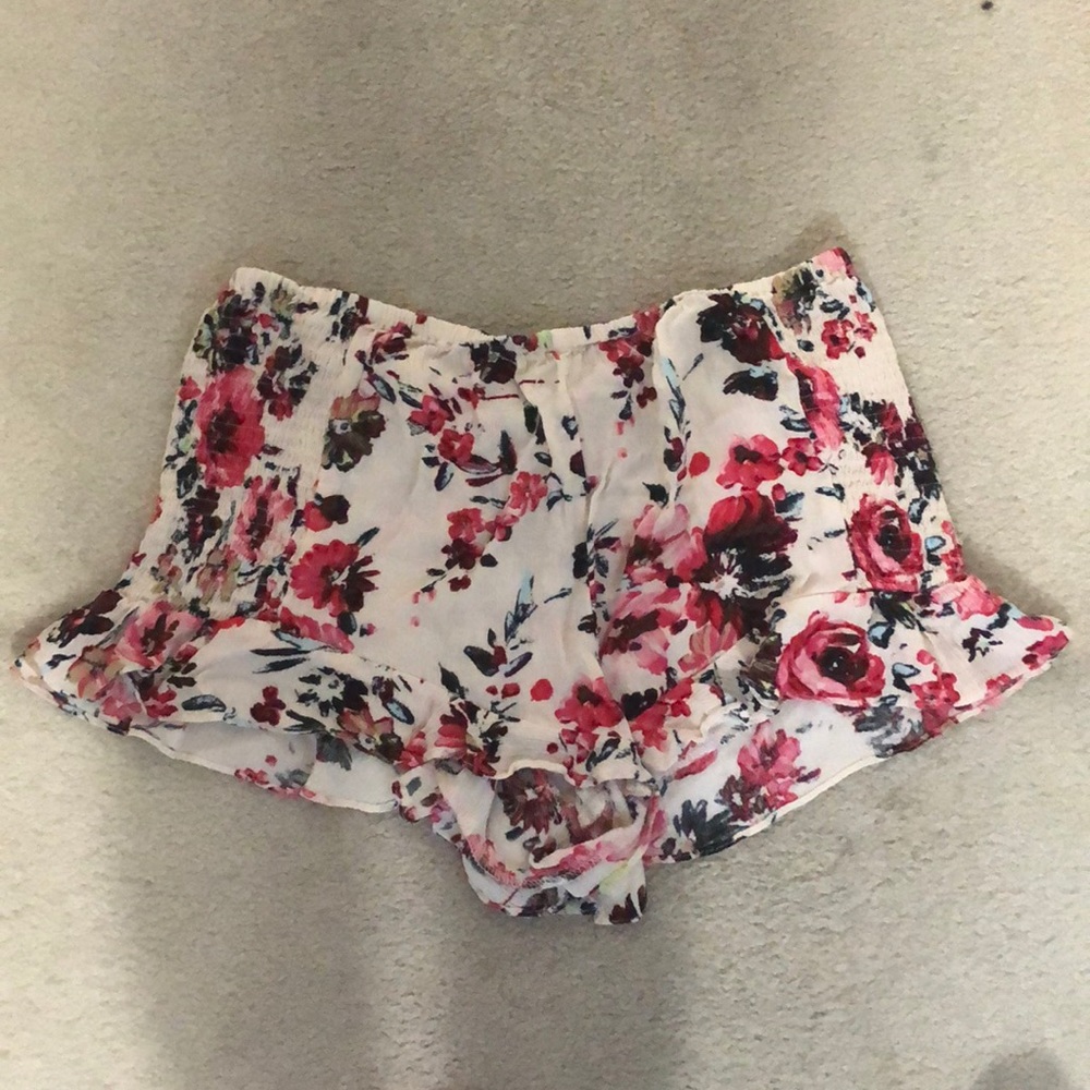 Flowery Shorts